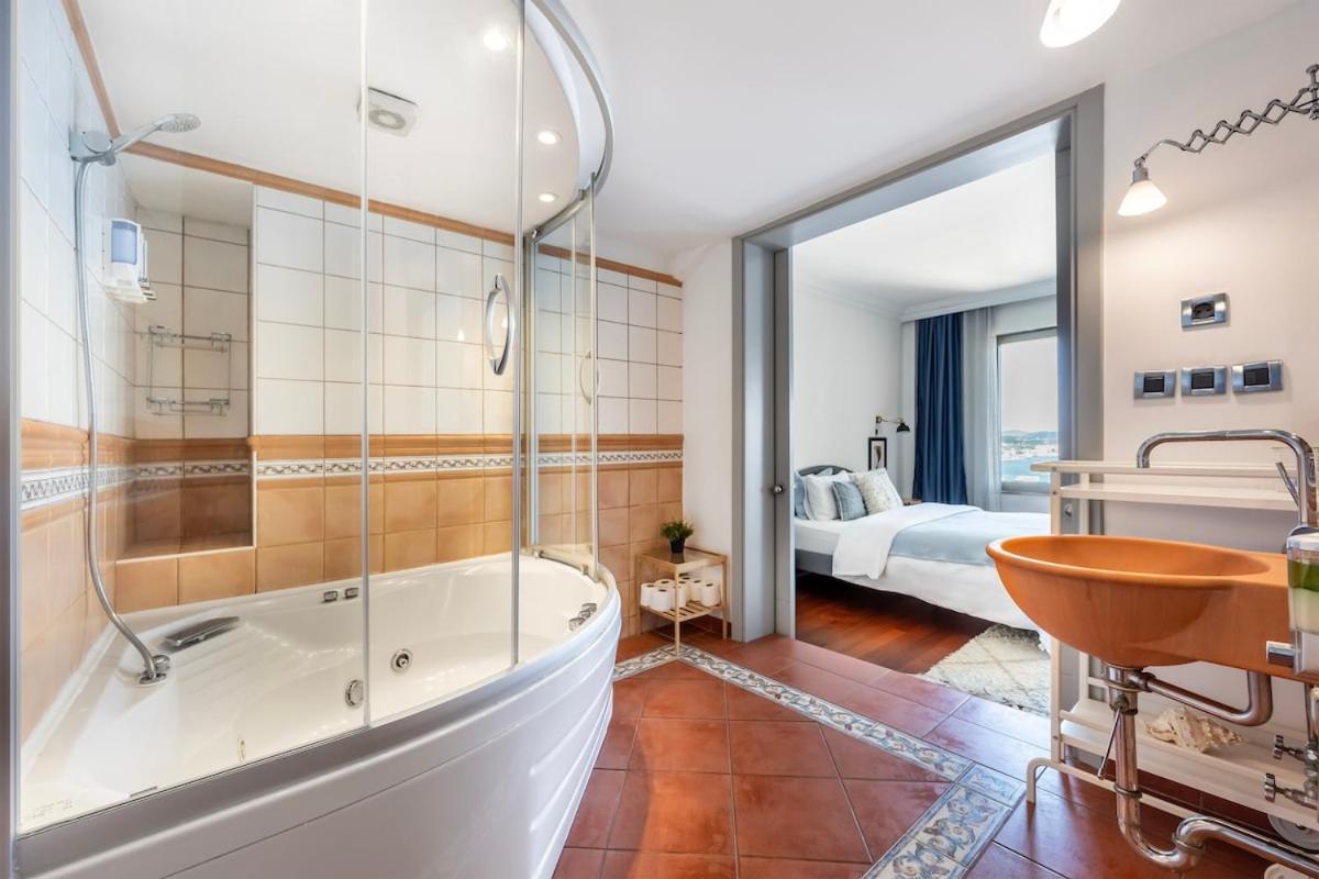 Beyond The Bosphorus #3 Appartement